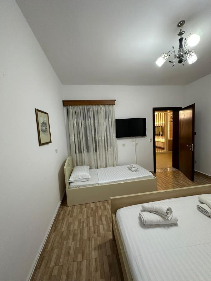 Elby Apartments Берат Экстерьер фото