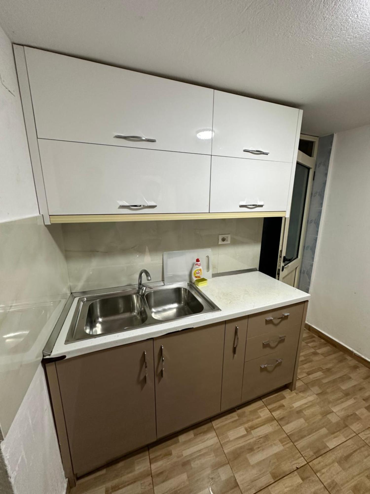 Elby Apartments Берат Экстерьер фото